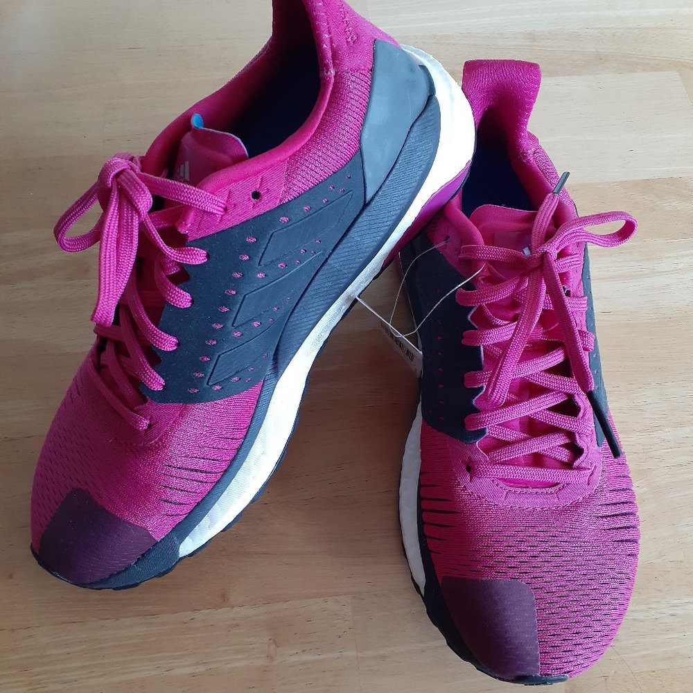 Women's Adidas Solar Glide ST Running Shoe NWT